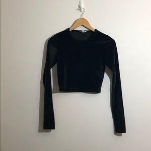 Wilfred free black Velvet crop top